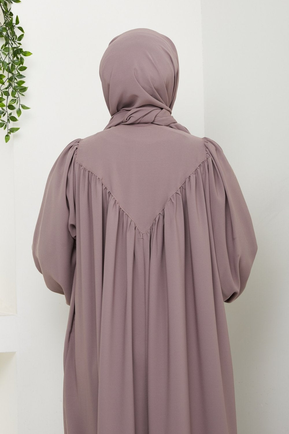 Abaya/AC-2300V